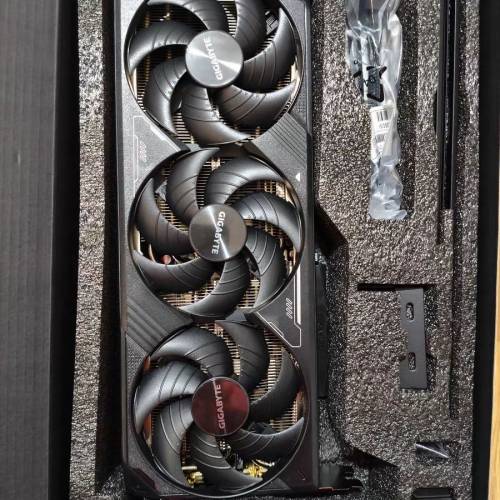 GIGABYTE GeForce RTX 5070 Ti