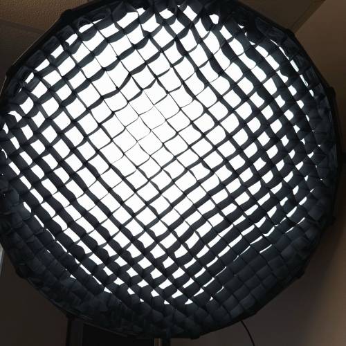 直播攝影均可用近全新Aputure 愛圖仕200DS+LS300X套裝（全套$4998/可散賣）包燈罩+...