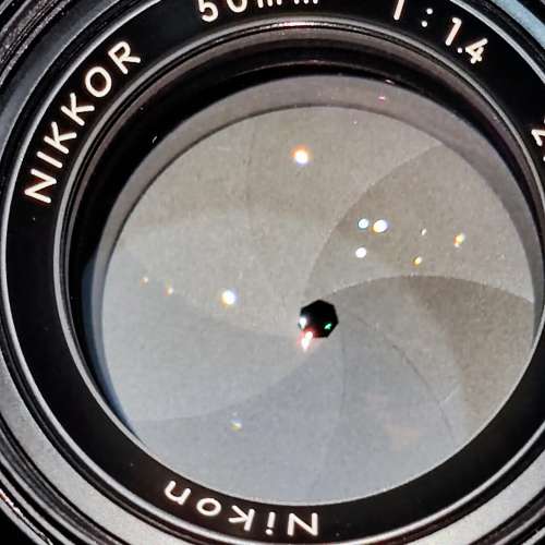 Nikon 50 / 1.4 AIS