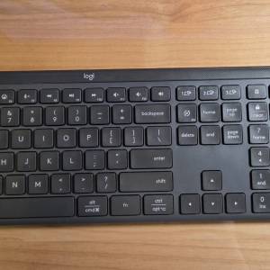 LOGITECH MK950 Mouse +keyboard