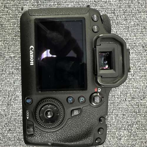 Canon EOS 6D Mark I DSLR Body 連 2 充電 5電池