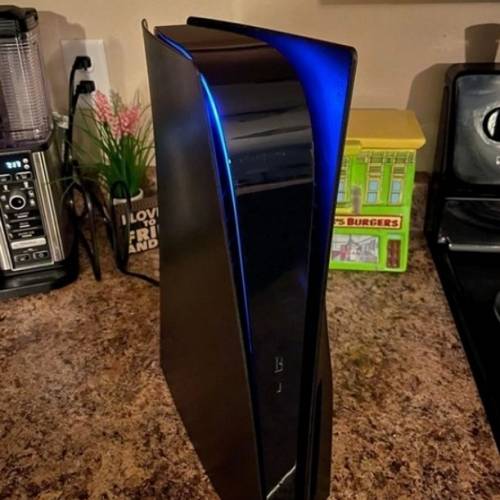 PS5 換了黑色殼 (附原殼) 連1手制