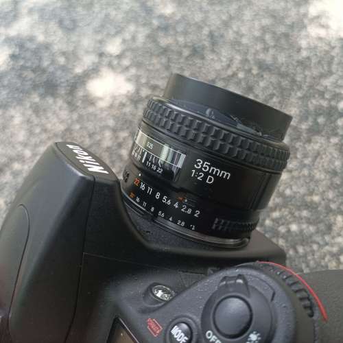 Nikon D700+AF 35MM F2+AF28-200mm