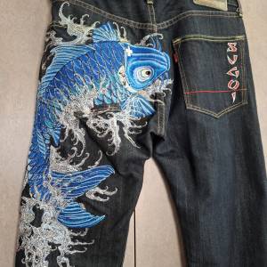日本 Sugoi 刺繡牛仔褲(1)