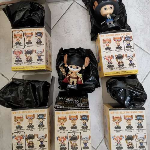 【朗屏】7-11 海賊王公仔 索柏 別注版  Chopper Word ONE PIECE 玩具 擺設 Toys