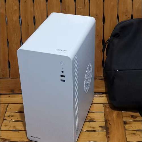 電腦主機    intel i5 6核芯  10代CPU 10500 ,GIGA H510M 主板,16G RAM ,1TB SSD