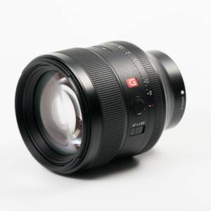 Sony FE 85mm f/1.4 GM Lens