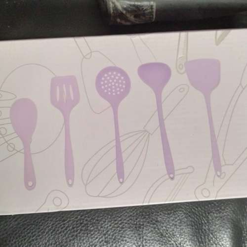 全新耐熱紫色矽膠一套六件廚具用品New silicone purple kitchenware ( 1 set in 6 ...