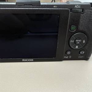 RICOH GR DIGITAL IV