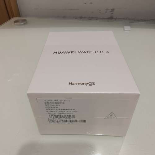 未開國行 Huawei 華為fit4  黑色 有微信支付寶等功能 因屋企人買咗所以出售