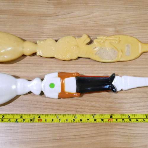 幾拾年前物品清貨~古董不求人共2支