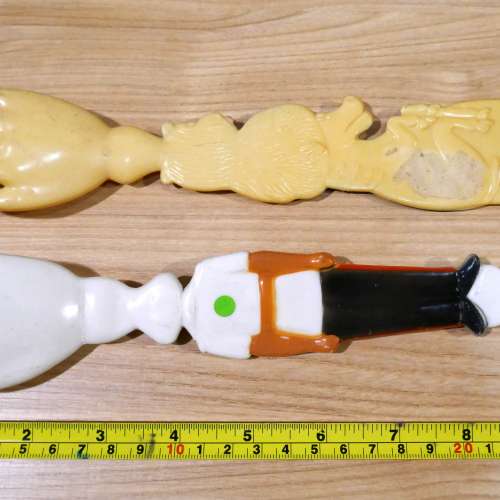 幾拾年前物品清貨~古董不求人共2支