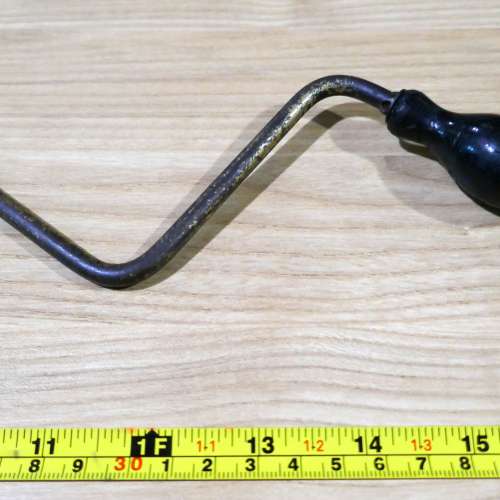 古董流聲機上練絞手1件