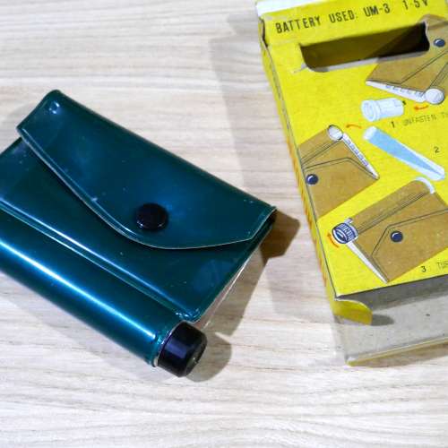 幾拾年前物品清貨...古董電筒匙包1件