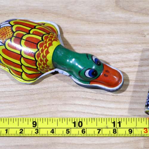 幾拾年前物品清貨~古董鐵皮玩具鴨1件