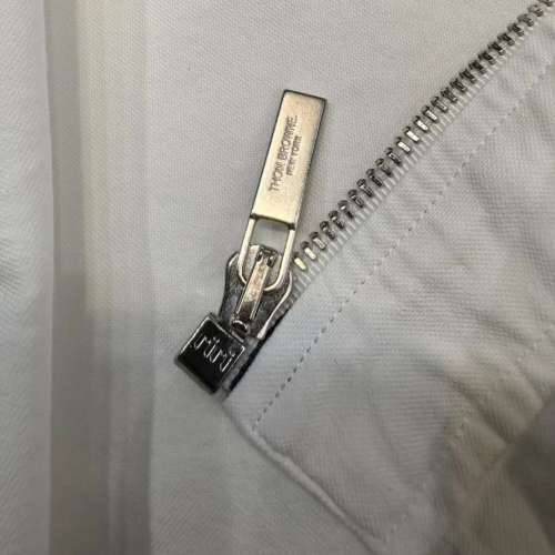 全新THOM BROWNE拉鍊恤衫