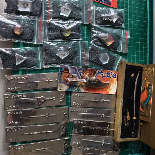 自由人四週年紀念畫集