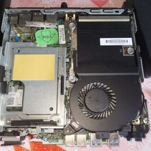 HP ELITEDESK 705 G3       AMD PRO A10-8770E R7