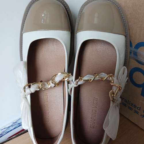 Shipping view women’s shoes 女裝鞋