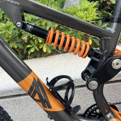 2025 新款 JAVA ANDA 9速 軟尾鋁合金山地車 送水架前後蛙燈叮叮