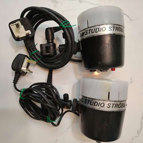 AC STROB SLS 2800C 交流電影室閃光燈 二手正常 兩個一起平售