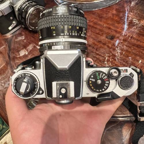 日本nikon fe老菲林相機連 微距神鏡micro-nikkor 55mm鏡