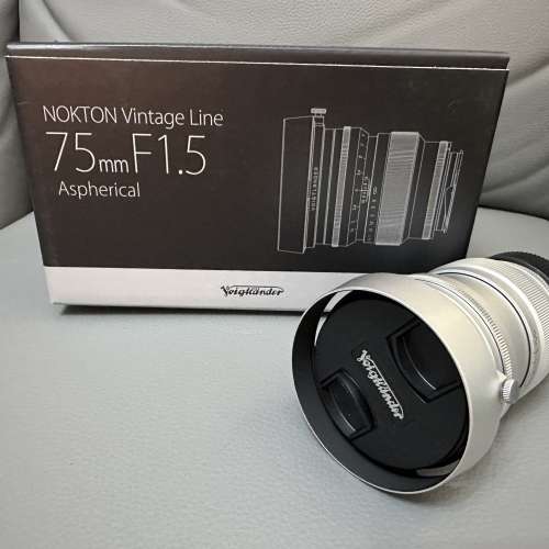 Voigtlander Nokton 75mm F1.5 LM