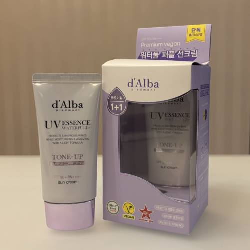 🇰🇷D’alba 水潤調色精華防曬乳