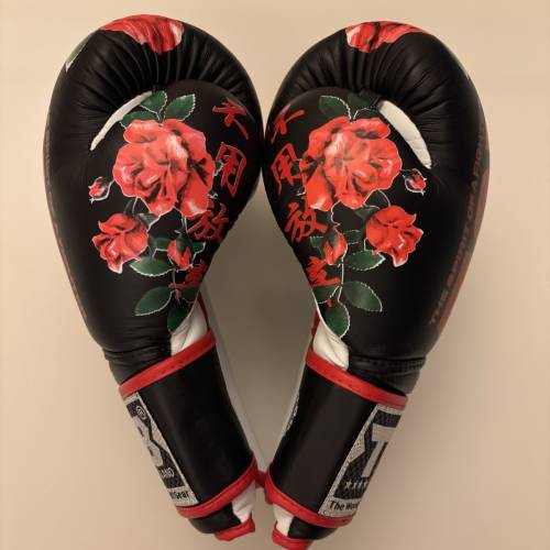 🇹🇭TOP KING 8oz 情人節限定版拳套