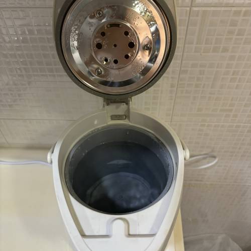 TIGER 除氯功能電熱水煲2L