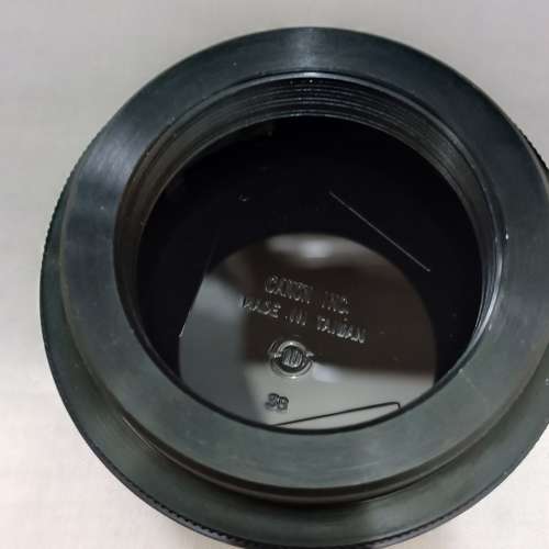M42 -（Canon EF mount) 95% NEW 轉接環 Made in 台灣