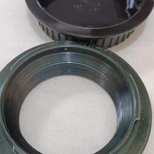 M42 -（Canon EF mount) 95% NEW 轉接環 Made in 台灣