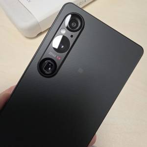 Sony Xperia 1 V 12+512GB 行盒單