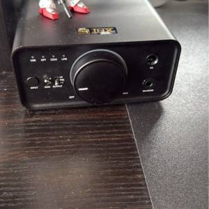 賣fllo Q7 $800
