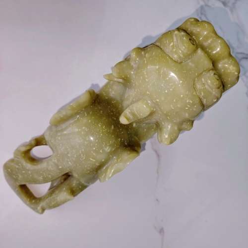 可愛招財納福辟邪 貔貅(皮丘)綠色玉石長26公分