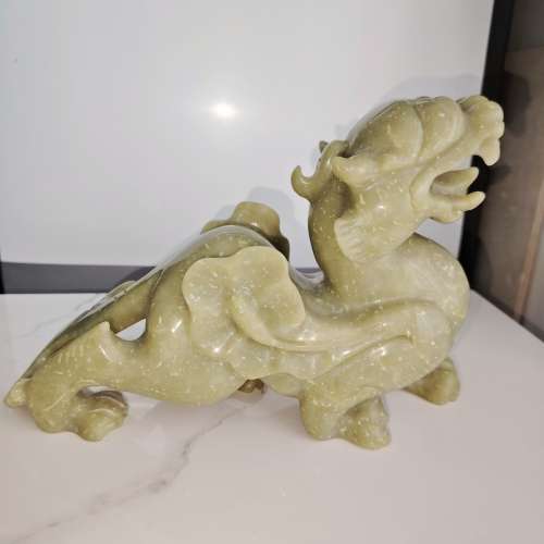 可愛招財納福辟邪 貔貅(皮丘)綠色玉石長26公分