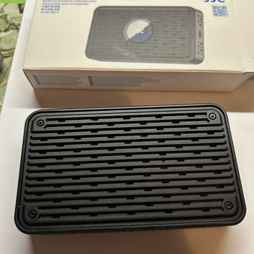 電子充電防潮器