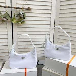 285 Prada Hobo 腋下包