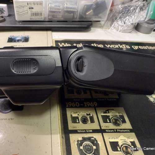 95% New Contax TLA360 Flash with case $680. Only