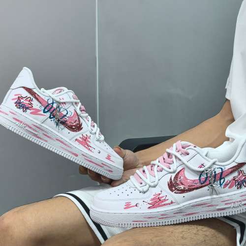（可來圖定製）Nike Air Force 1 07 Low 十二星座  白粉 處女座 低幫 板鞋 Size：3...
