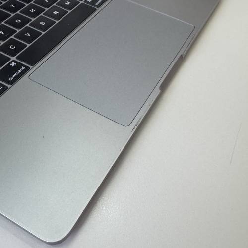 macbook pro 13”