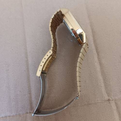 精工 7s26-5860金色自動錶