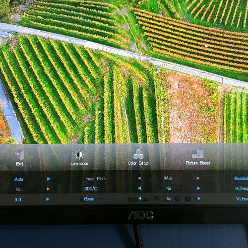 九成新 AOC Model U2790VQ 27吋 4K 顯示屏