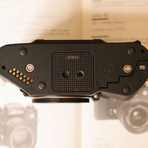 Leica R8 - Mint Condition