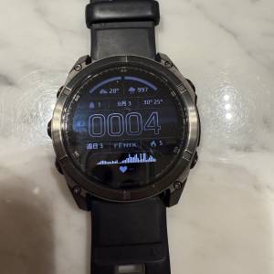 Garmin Fenix 8 51 mm Amoled 石墨灰