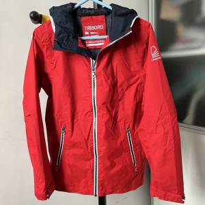 Decathlon 法國品牌迪卡儂Triboard WATERPROOF & BREATHABLE jacket 防水透氣風褸外套