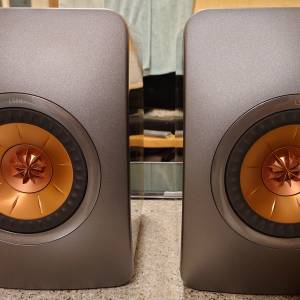 Kef LS50 喇叭