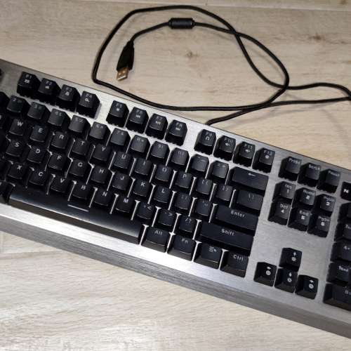 Rapoo 雷柏 V720L (紅光橙軸) 機械光軸USB鍵盤 (鋁合金面板)(IP68防水)(可換鍵) 真...