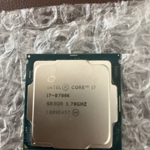 intel i7-8700k cpu有內顯