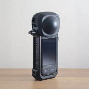 Insta360 x5 99% 新，送配件，機身貼全方位保護，鏡頭完美